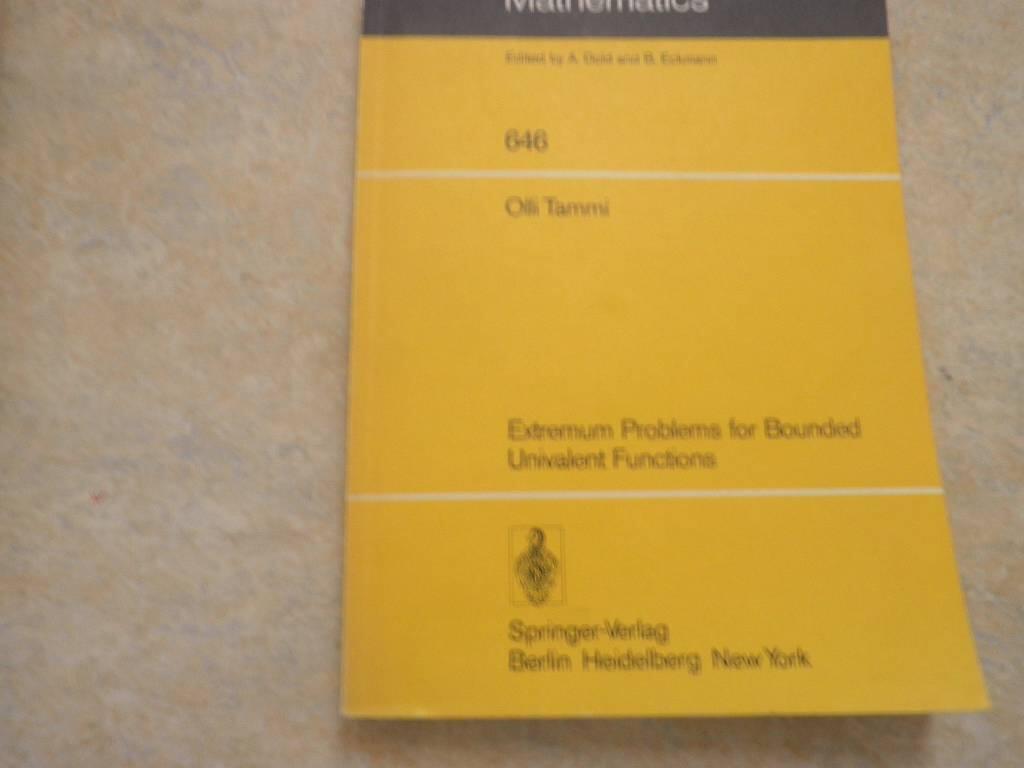 Extremum problems for bounded univalent functions