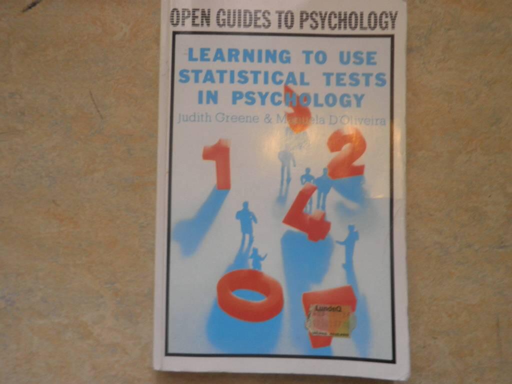Learning to use statistical tests in psychology