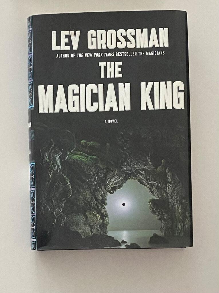 The magician king - a novel
