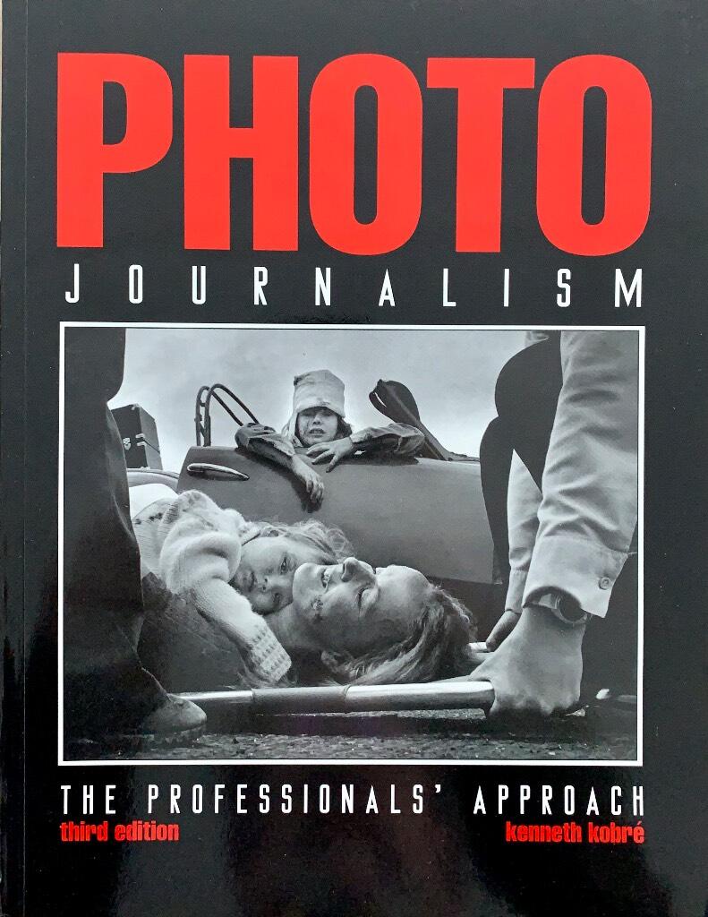 Photojournalism - professionals' approach
