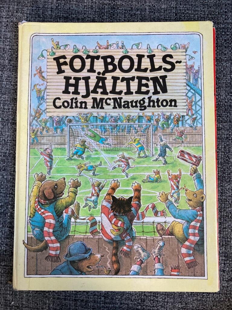 Fotbollshj&auml;lten