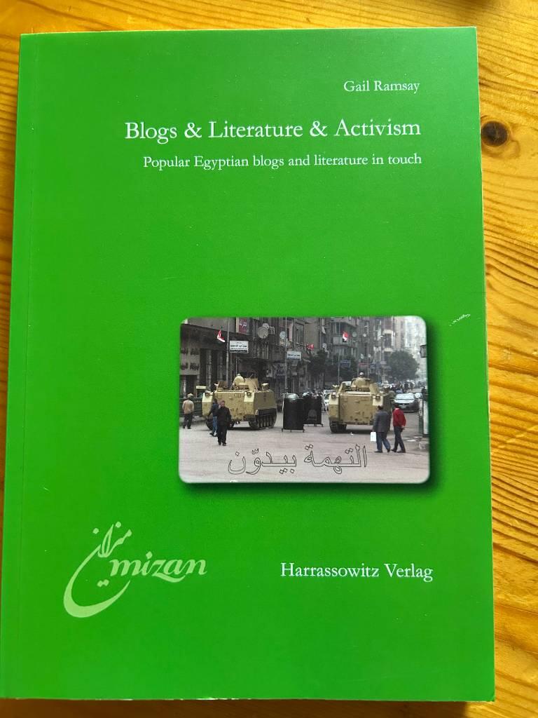 Blogs & literature & activism - popular Egyptian blogs and literature in touch