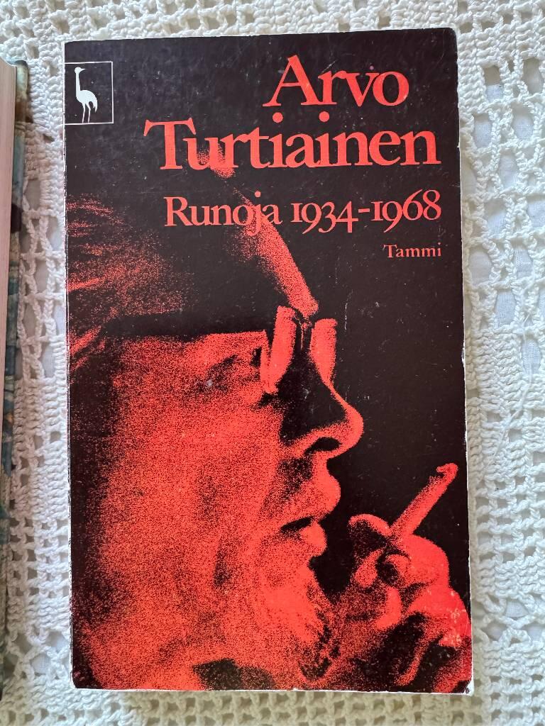 Runoja 1934-1968
