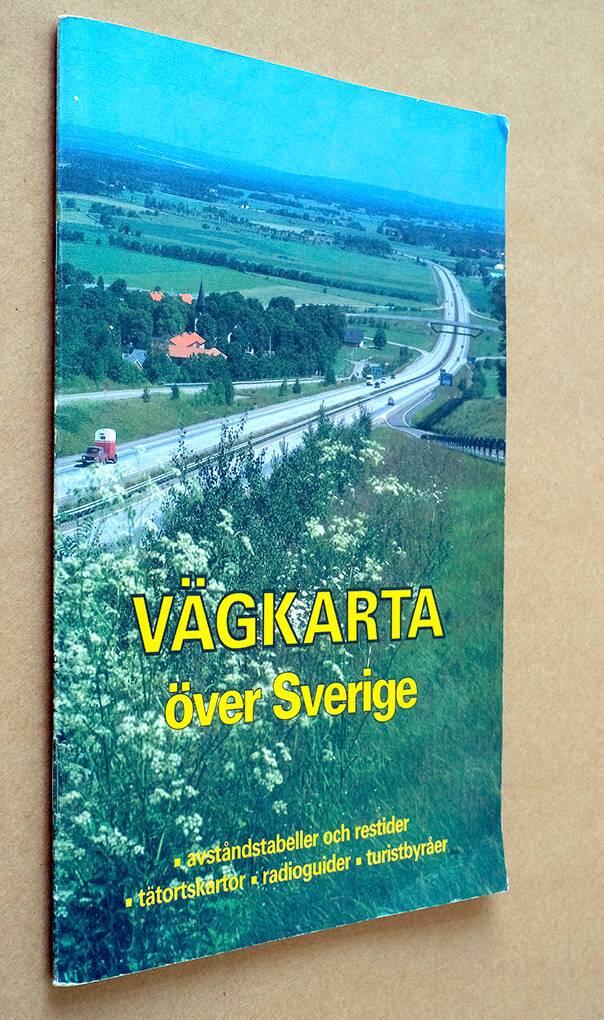 Vägkarta över Sverige [Kartografiskt material] [avståndstabeller och restider, tätortskartor, radioguider, turistbyråer]