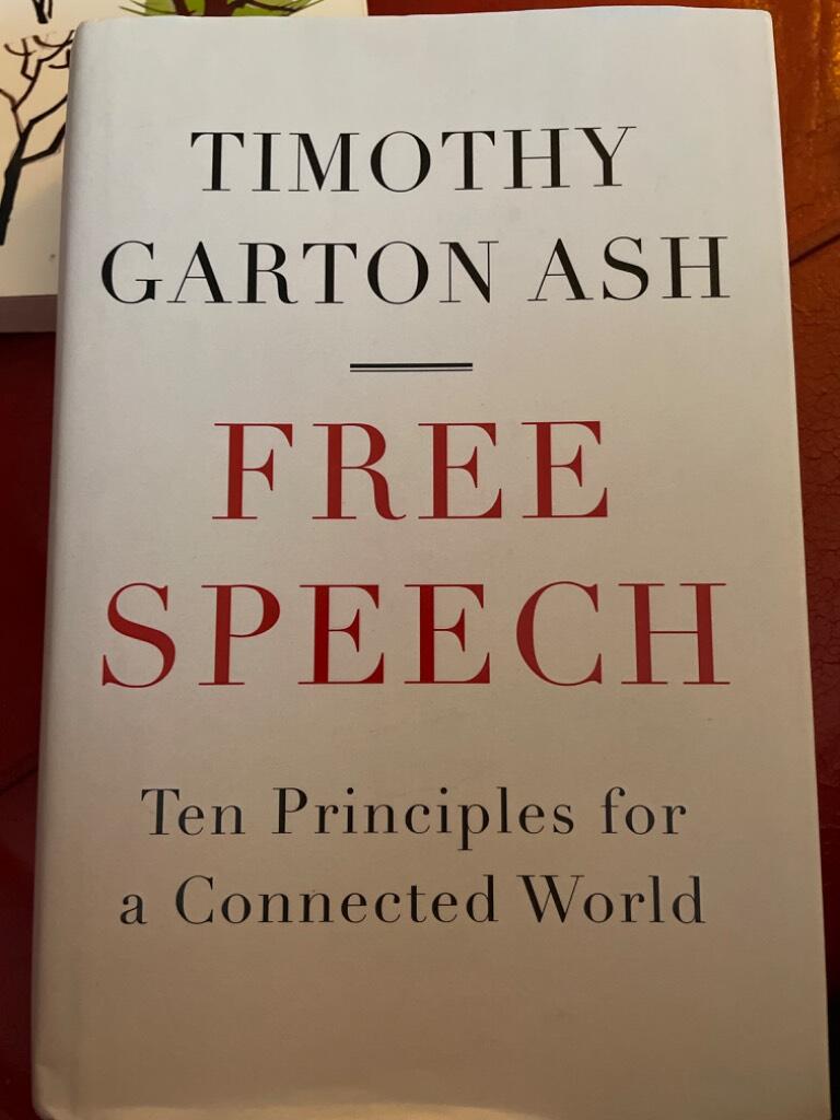 Free speech - ten principles for a connected world
