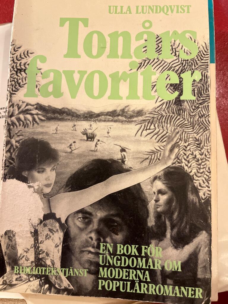 Tonårsfavoriter : en bok för ungdomar om moderna populärromaner
