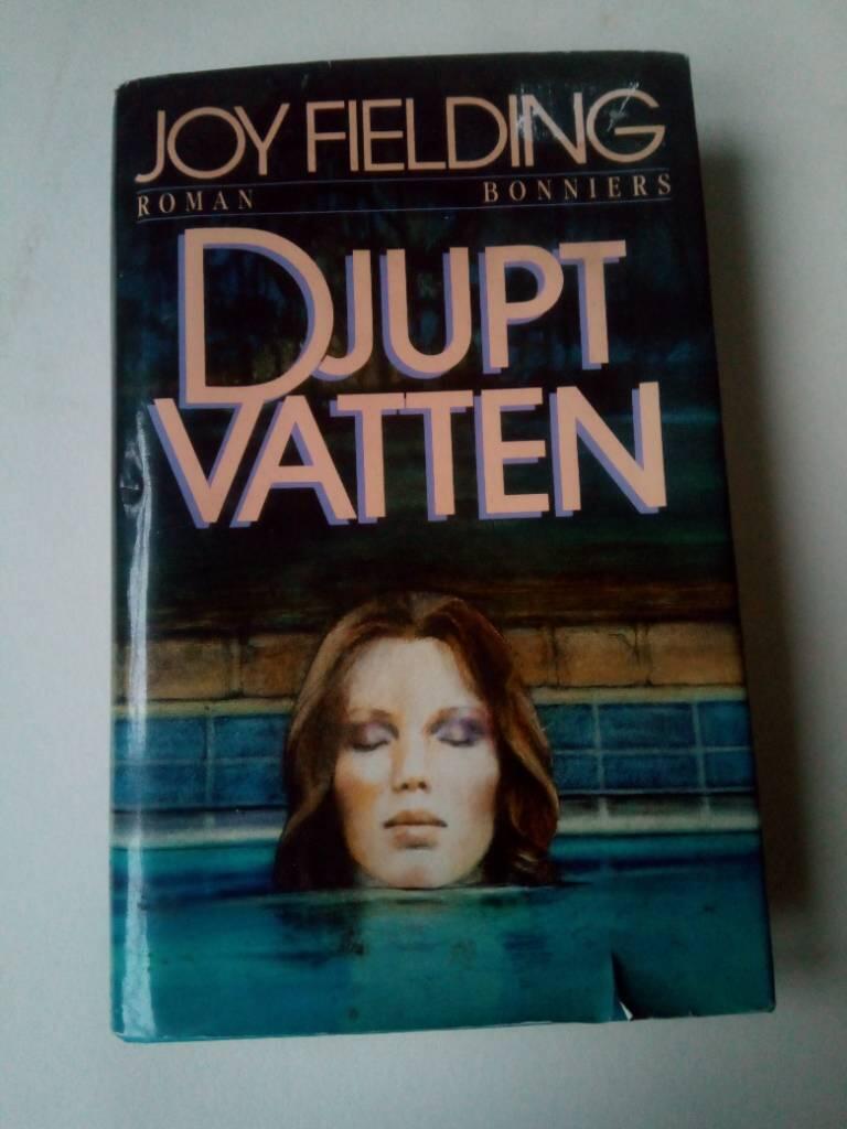 Djupt vatten : [roman]