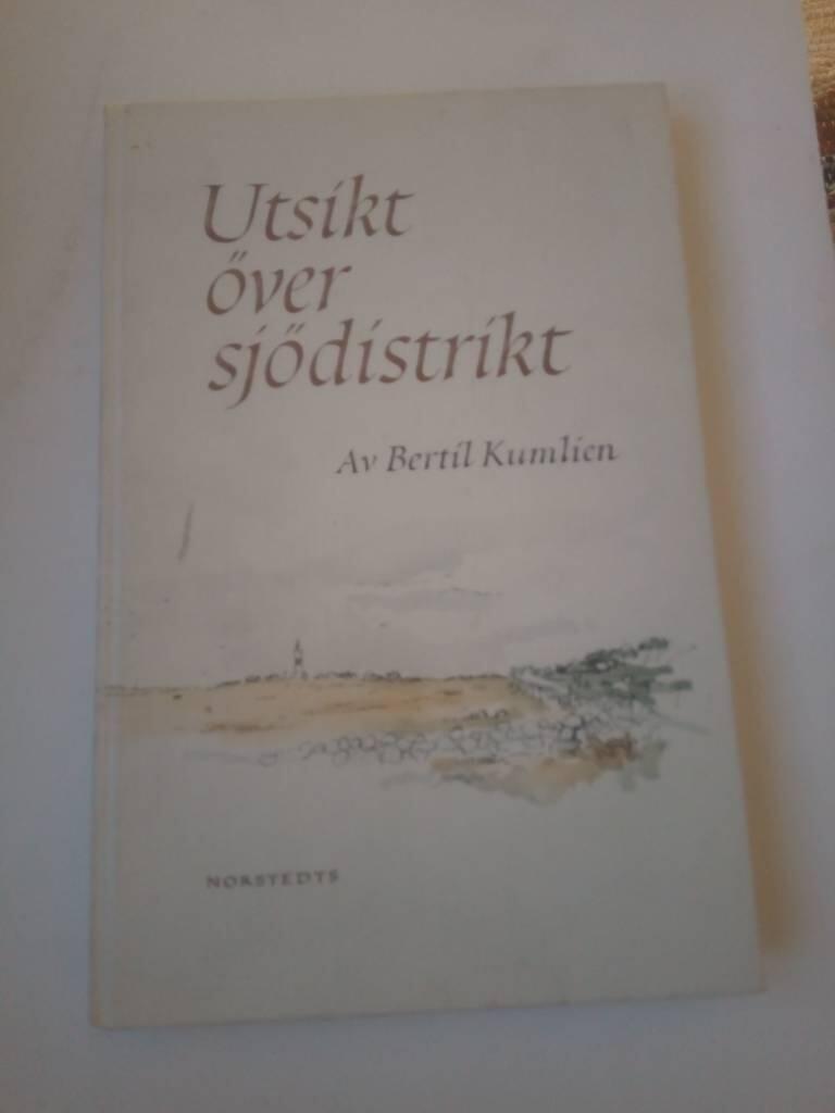 Utsikt &ouml;ver sj&ouml;distrikt : skisser fr&aring;n svenska sj&ouml;rapportens kuststationer
