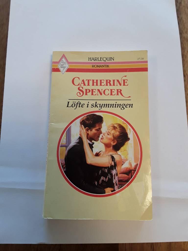 L&ouml;fte i skymningen