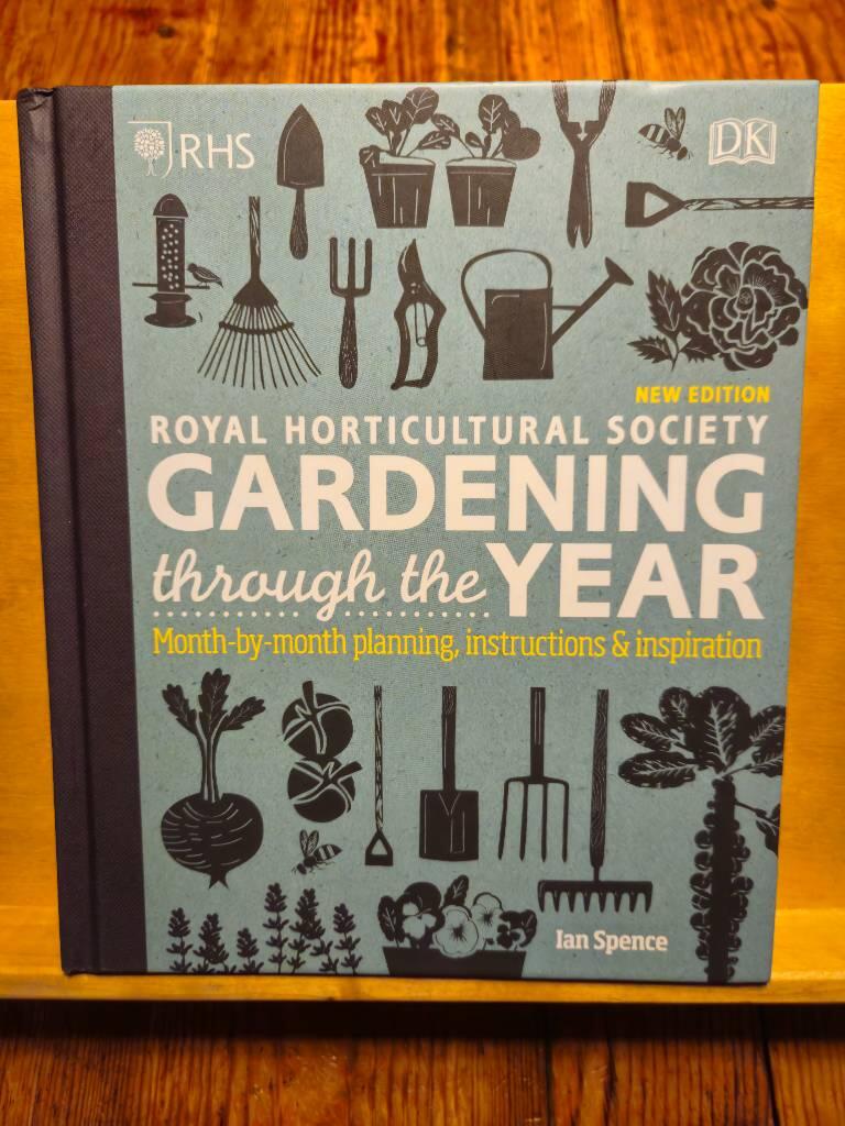 Rhs gardening through the year - month-by-month planning instructions and i