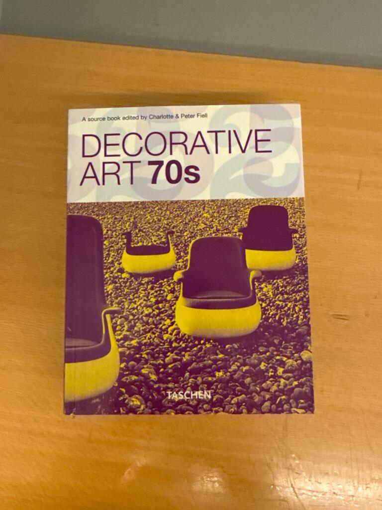 70s decorative art : a source book