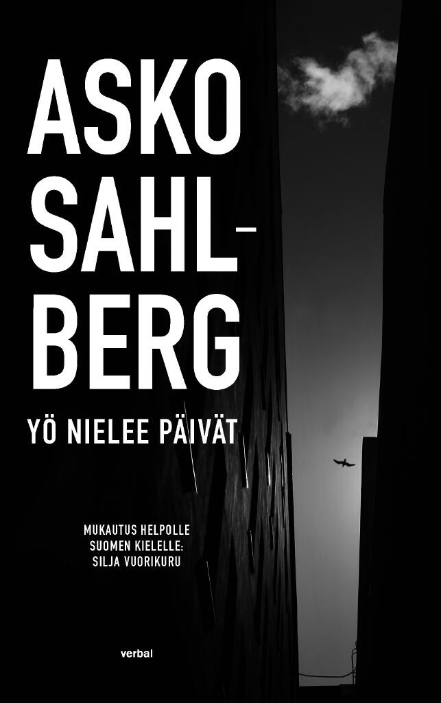 Y&ouml; nielee p&auml;iv&auml;t