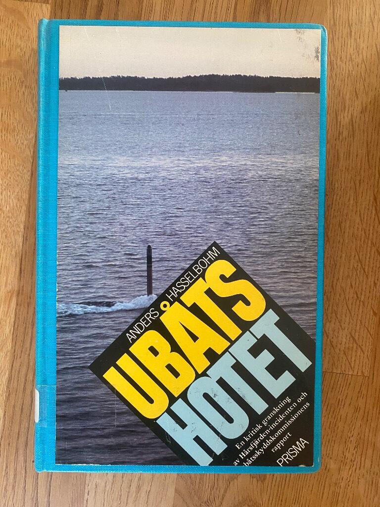 Ub&aring;tshotet : en kritisk granskning av H&aring;rsfj&auml;rdenincidenten och Ub&aring;tsskyddskommissionens rapport