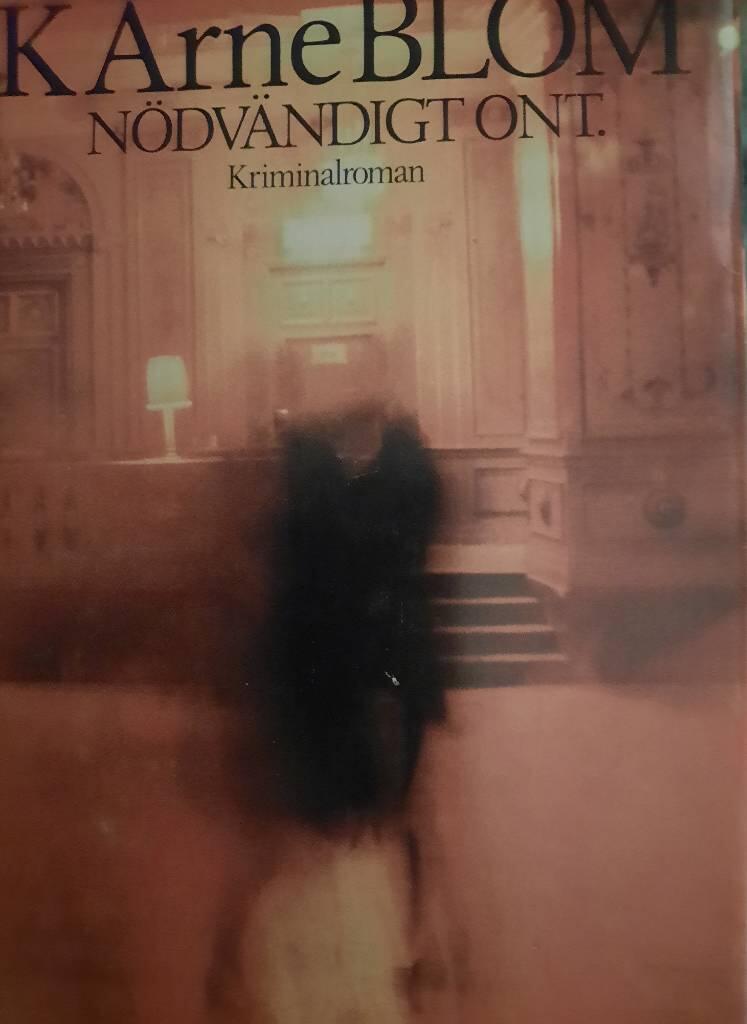 N&ouml;dv&auml;ndigt ont : kriminalroman