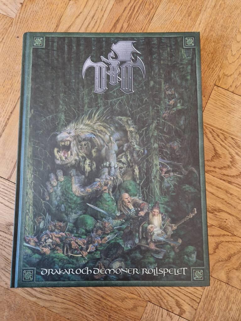 Drakar och demoner - [rollspelet]