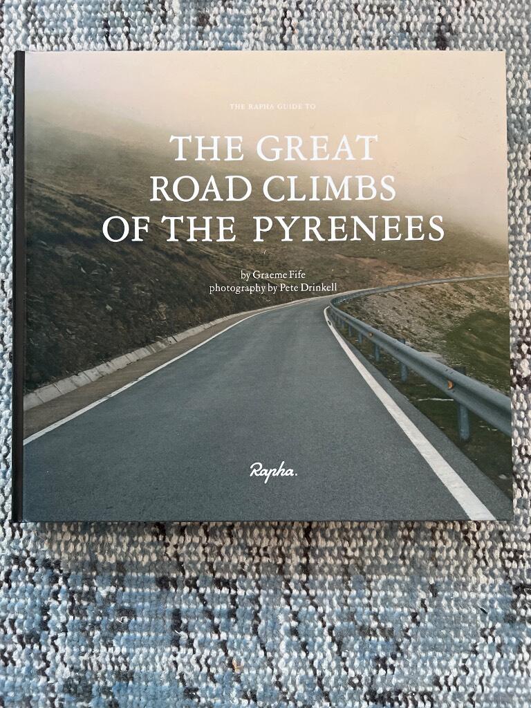 洋書 THE GREAT ROAD CLIMBS OF THE PYRENEES Guide to the Great Road C | Graeme Fife | 1 500 SEK