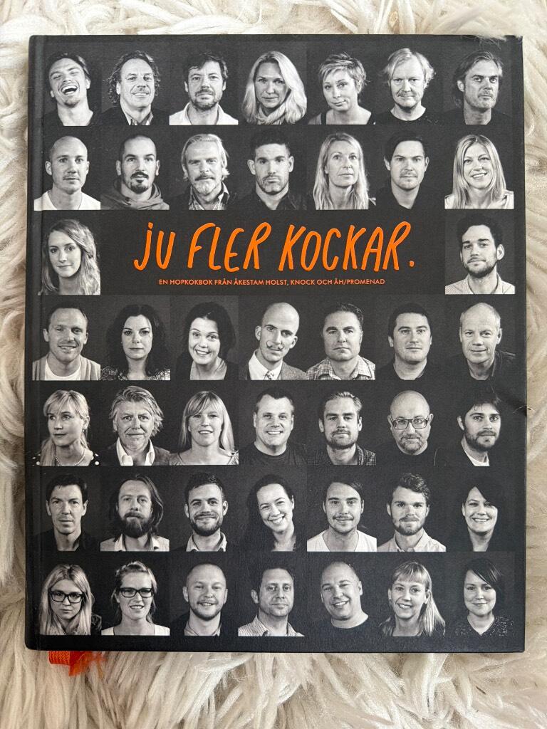 Ju fler kockar : en hopkokbok fr&aring;n &Aring;kestam Holst, Knock och &Aring;H/Promenad