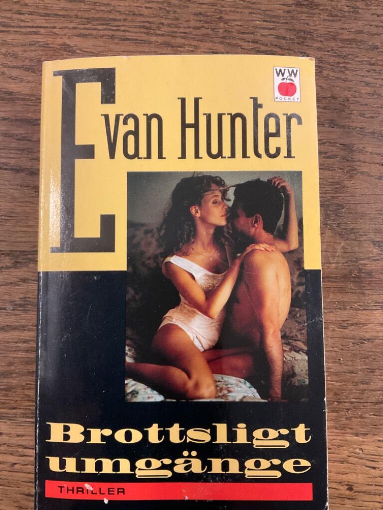 Brottsligt umg&auml;nge : [thriller]