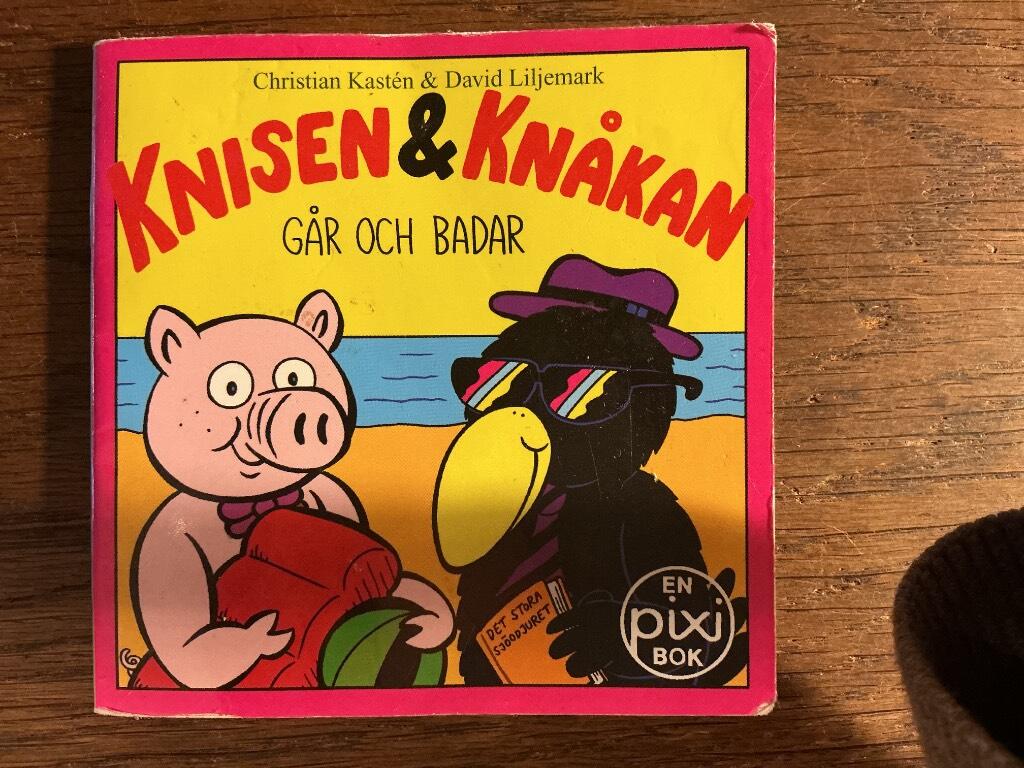 Knisen & Kn&aring;kan g&aring;r och badar
