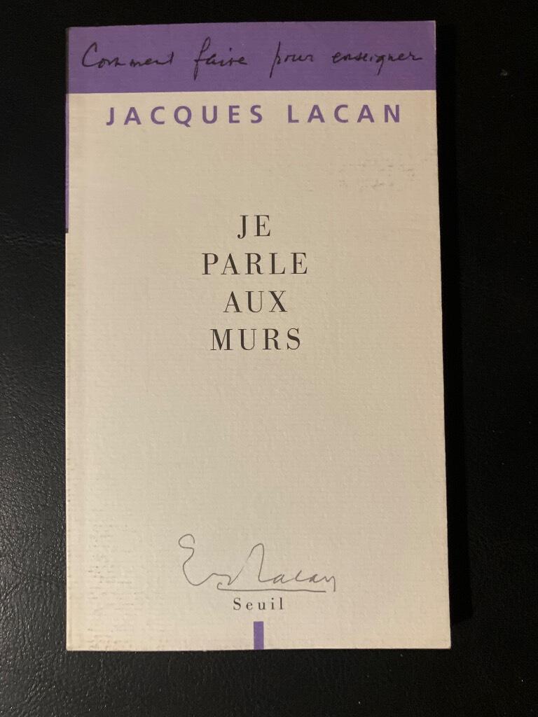 Je parle aux murs