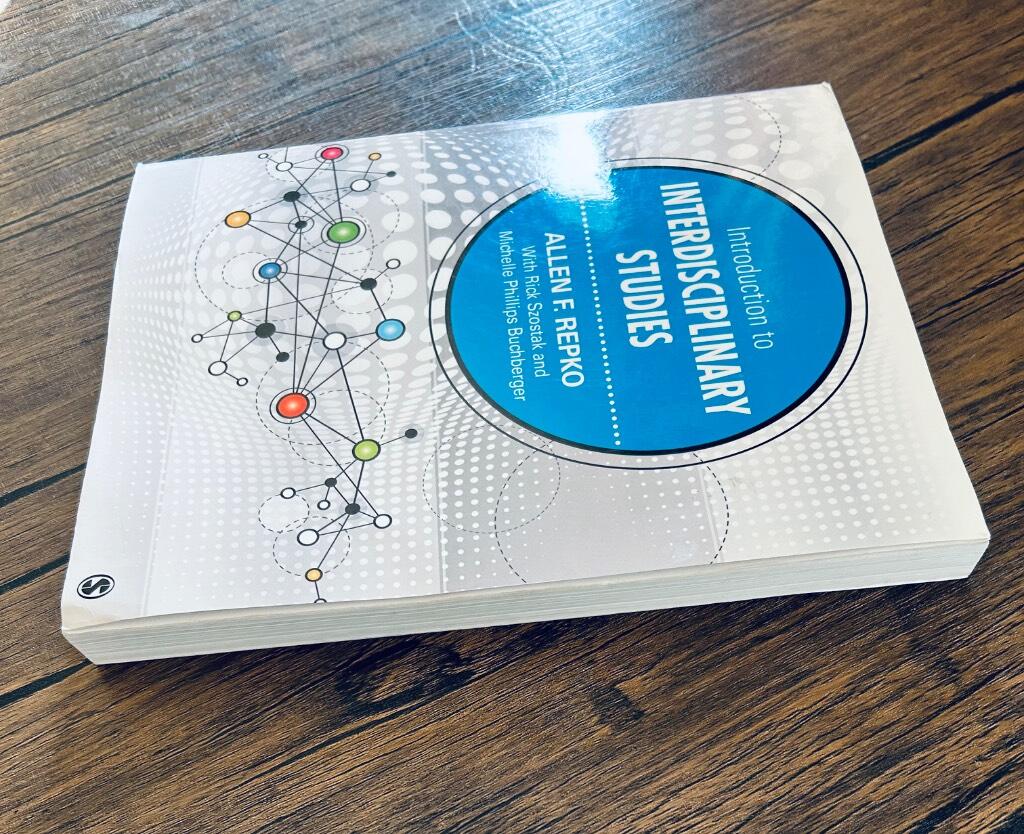 Introduction to interdisciplinary studies