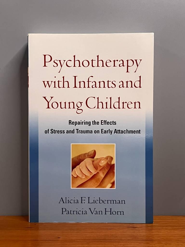 Psychotherapy with infant... | Lieberman, Alicia F | från 300