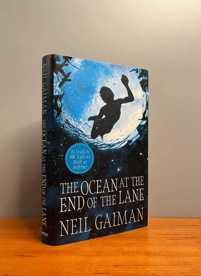 The ocean at the end of the lane