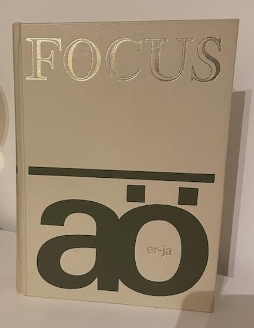 Focus : uppslagsbok