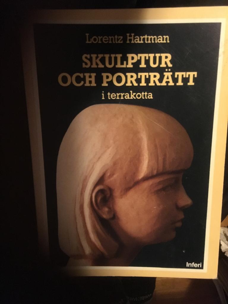 Skulptur och portr&auml;tt i terrakotta : handbok