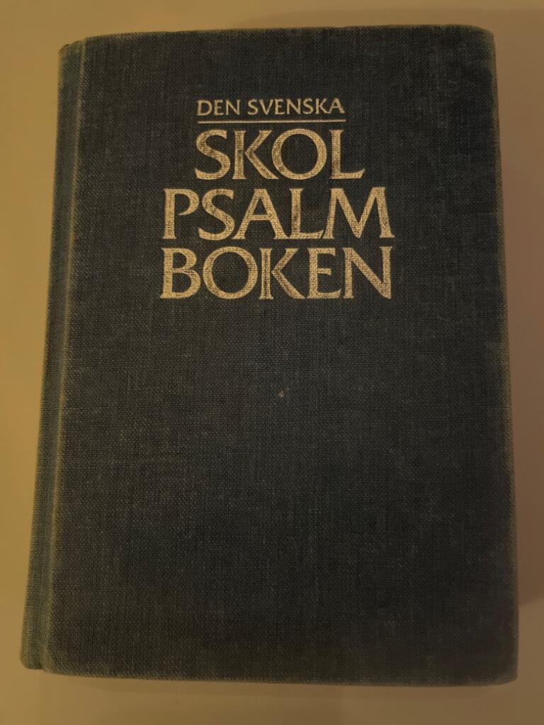 Den svenska psalmboken : antagen av 1986 års kyrkomöte