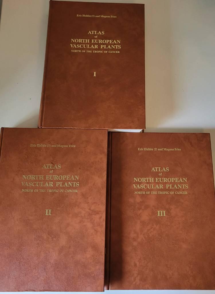 Atlas of North European vascular plants : north of the Tropic of Cancer
