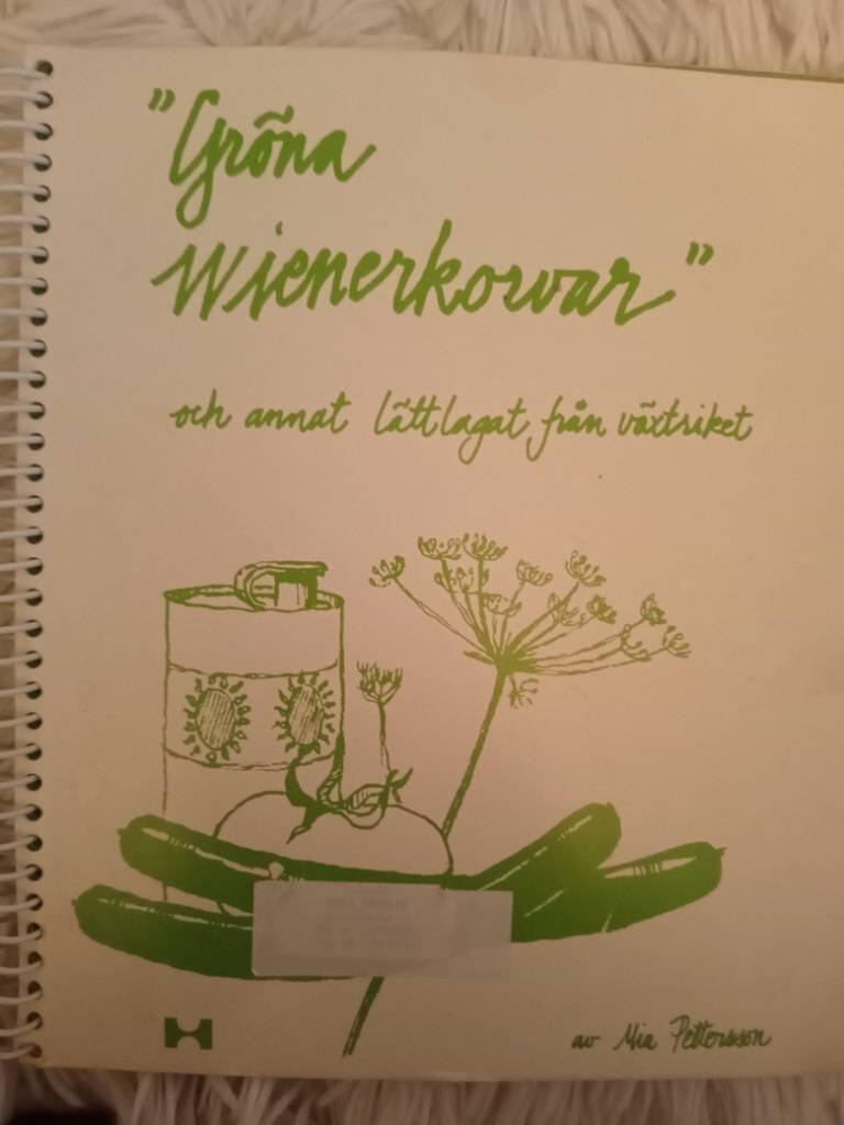 "Gr&ouml;na wienerkorvar" och annat l&auml;ttlagat fr&aring;n v&auml;xtriket