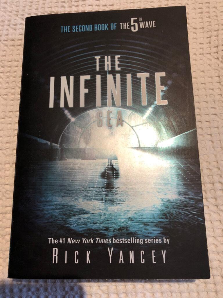 The Infinite Sea: The Second Book of the 5th Wave