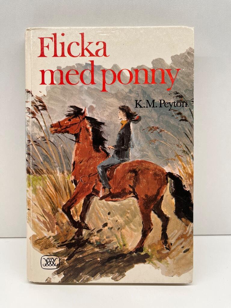 Flicka med ponny