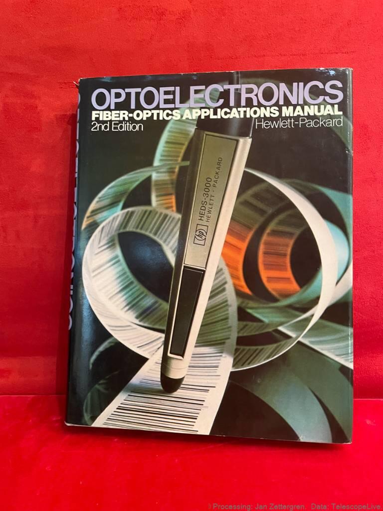 Optoelectronics/fiber-optics applications manual