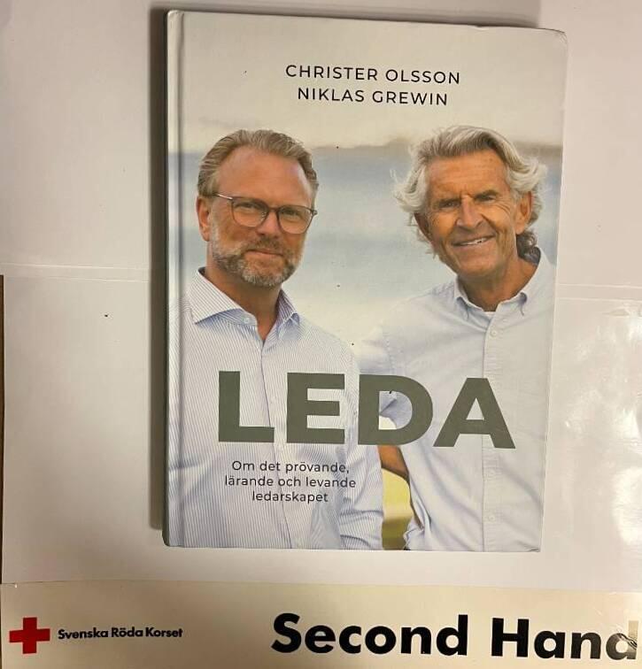 Leda - om det pr&ouml;vande, l&auml;rande och levande ledarskapet