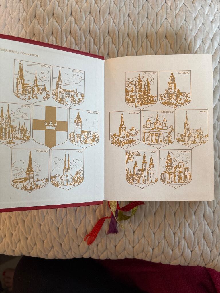 Den svenska psalmboken : antagen av 1986 &aring;rs kyrkom&ouml;te