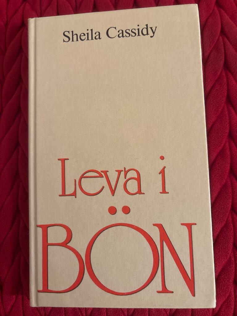 Leva i b&ouml;n