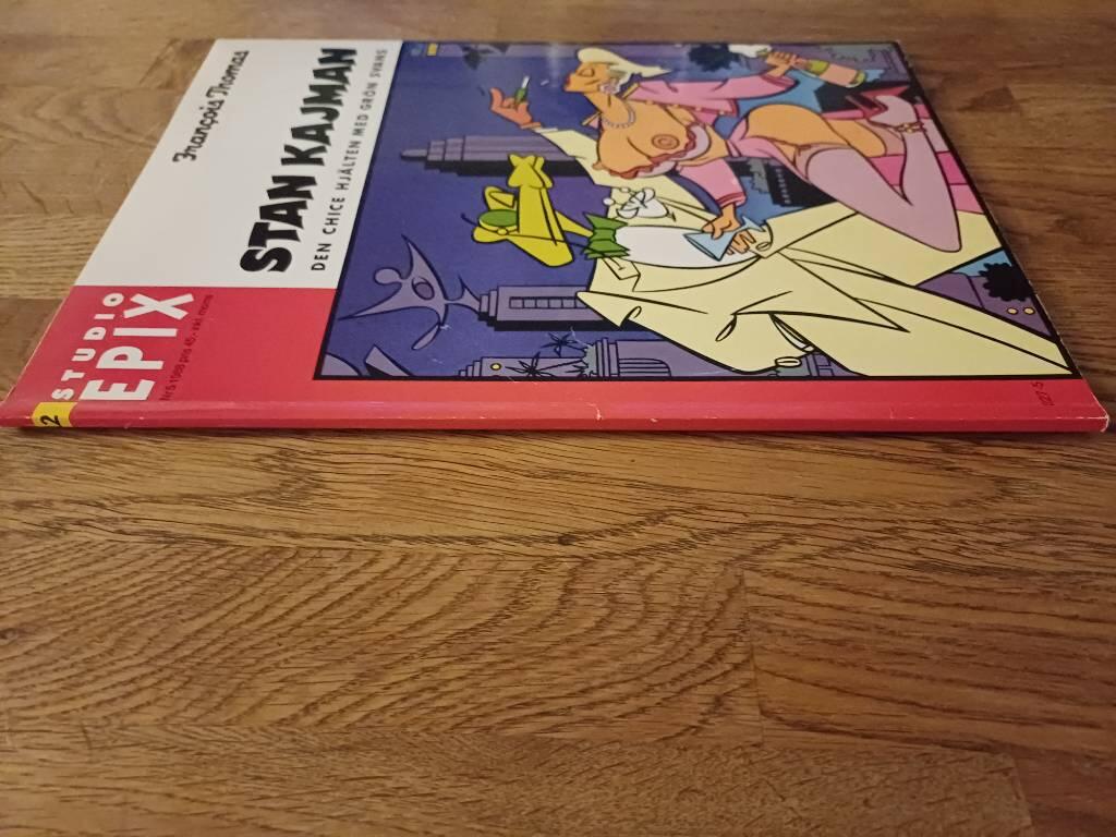 Stan Kajman : den chice hj&auml;lten med gr&ouml;n svans