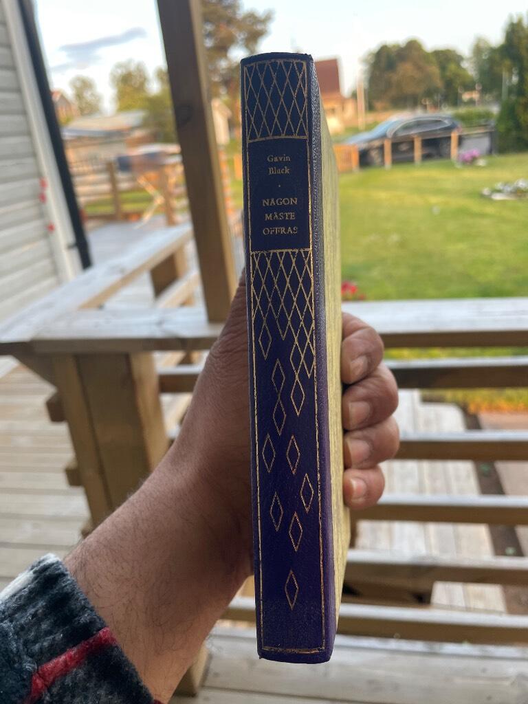 N&aring;gon m&aring;ste offras