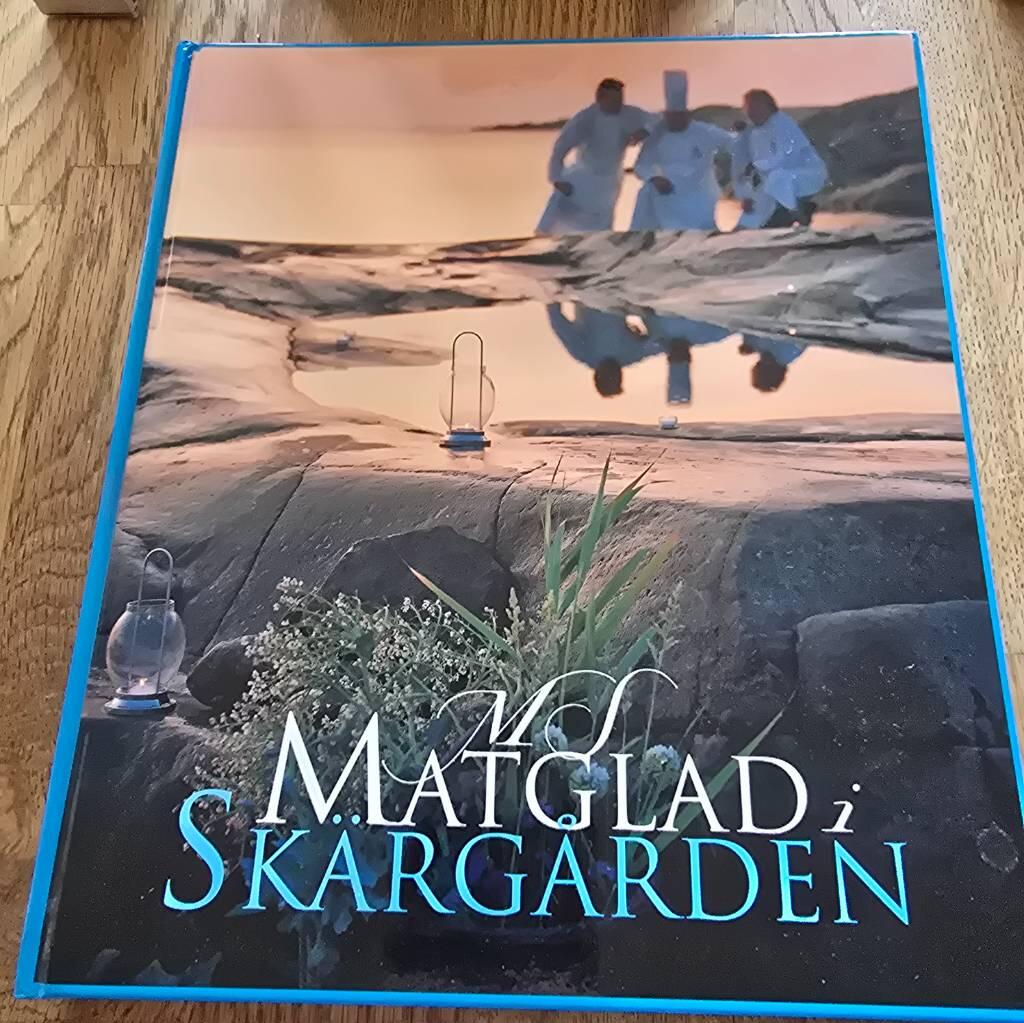 M/S Matglad i sk&auml;rg&aring;rden