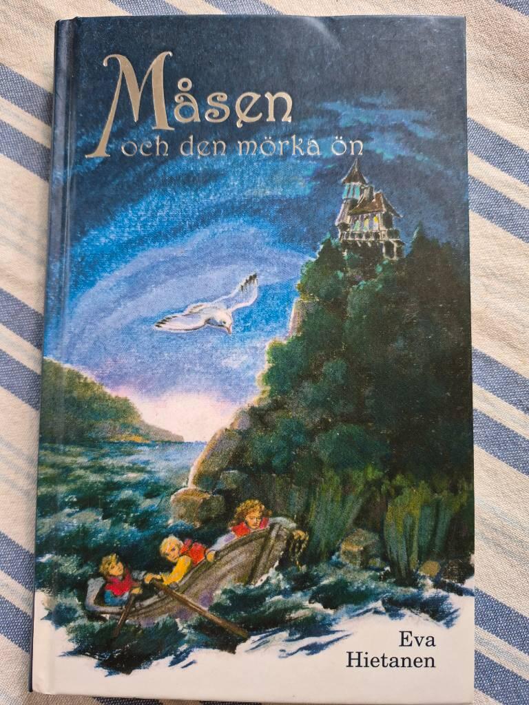 M&aring;sen och den m&ouml;rka &ouml;n