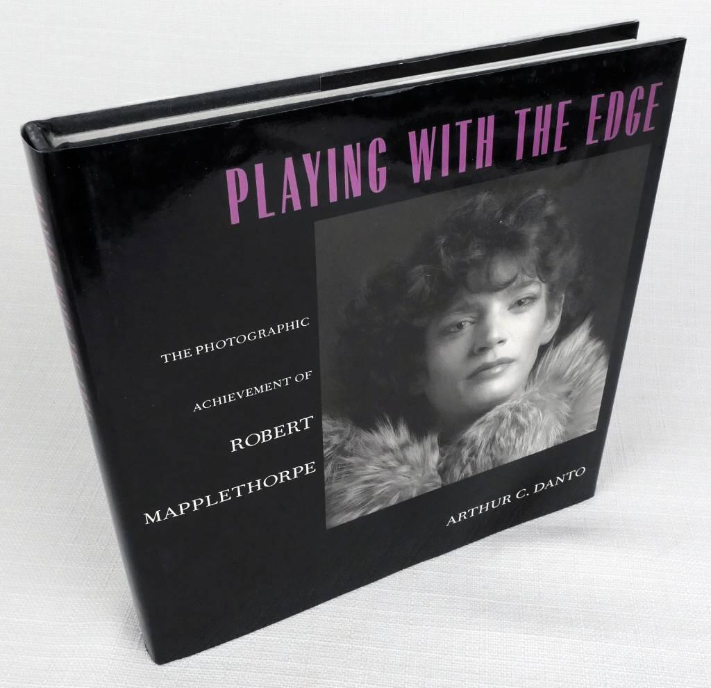Playing with the edge - the photographic achievement of Robert Mapplethorpe
