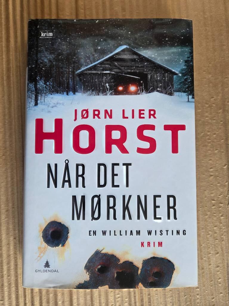 N&aring;r det m&oslash;rkner - kriminalroman
