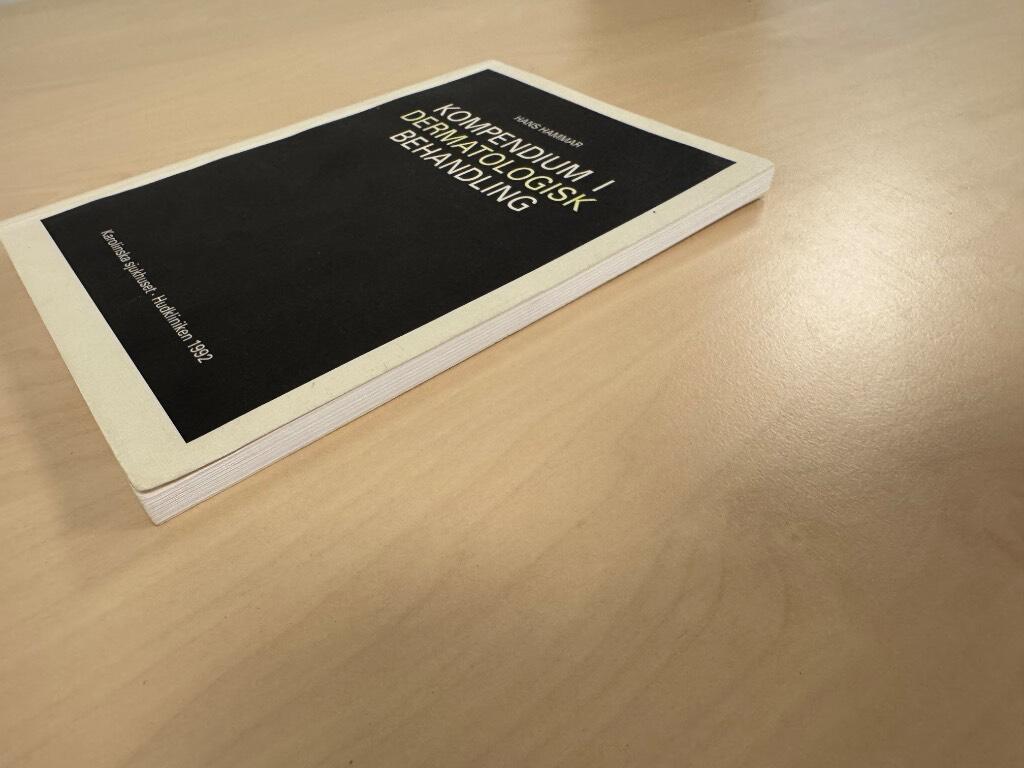 Kompendium i dermatologisk behandling