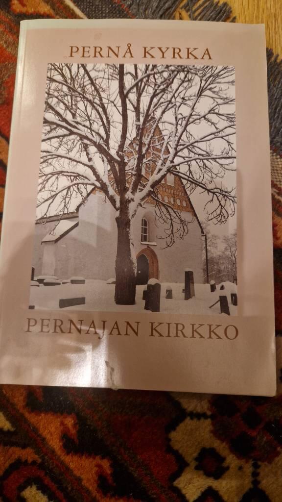 Pern&aring; kyrka - Pernajan kirkko