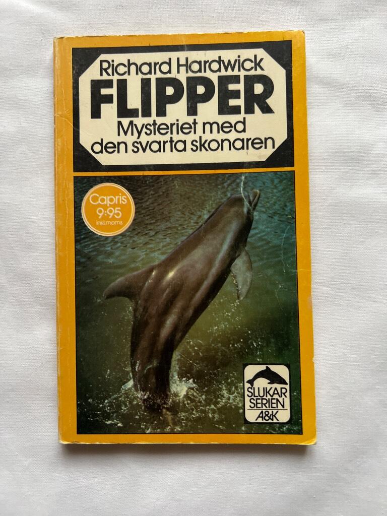 Flipper : mysteriet med den svarta skonaren