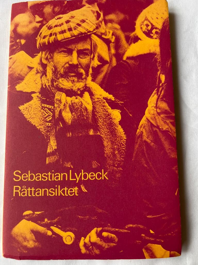 R&aring;ttansiktet eller Sub specie necessitatis : dikter