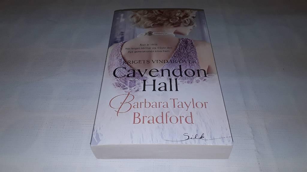 Krigets vindar &ouml;ver Cavendon Hall