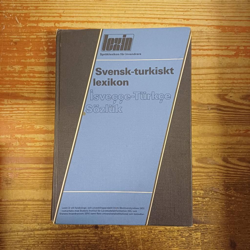 Svensk-turkiskt lexikon = Isve